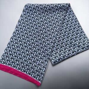 Michael Kors Knit Scarf Gray Pink